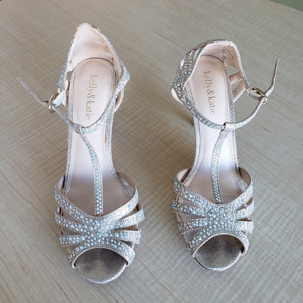 Gold T Strap Heeled Sandal
